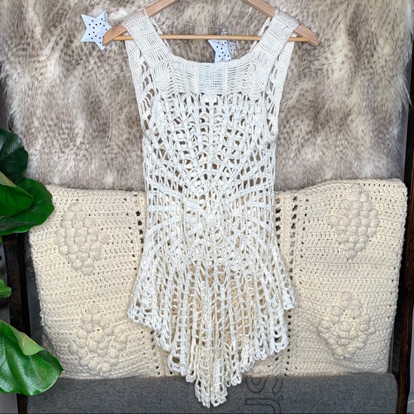 VaVa by Joy Han Crochet Knit Button Down Top - Picture 4 of 4